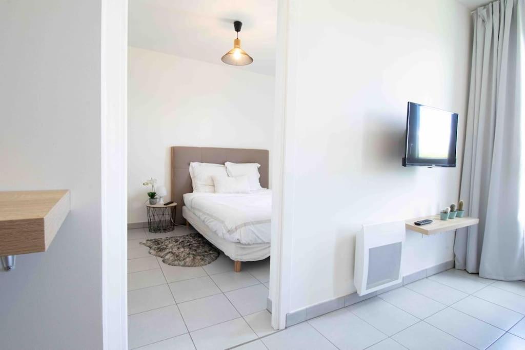 Ferienwohnung Le Tony Garnier Check In H24 Wifi Lyon Exterior foto