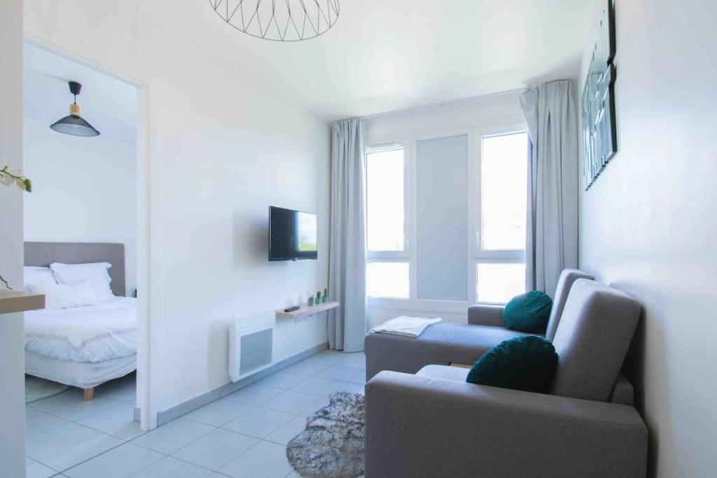 Ferienwohnung Le Tony Garnier Check In H24 Wifi Lyon Exterior foto